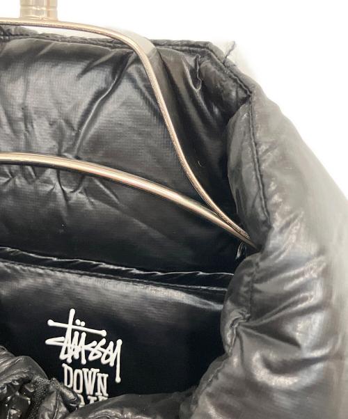 stussy（ステューシー）stussy (ステューシー) MIDWEIGHT PUFFER ブラック サイズ:SIZE Mの古着・服飾アイテム