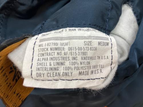 ALPHA INDUSTRIES（アルファインダストリーズ）ALPHA INDUSTRIES (アルファインダストリーズ) MA-1ジャケット ブルー サイズ:SIZE Mの古着・服飾アイテム