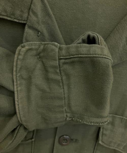 Bertie Industries（バーティ インダストリーズ）BERTIE INDUSTRIES (バーティ インダストリーズ) UTILITY　ミリタリーシャツ オリーブ サイズ:15 1/2 ×33の古着・服飾アイテム