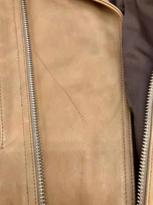 AMERICAN RAG CIE（アメリカンラグシー）AMERICAN RAG CIE (アメリカンラグシー) ダブルライダースジャケット ベージュ サイズ:SIZE 1の古着・服飾アイテム