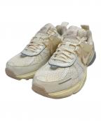 NIKEナイキ）の古着「NIKE W V2K RUN PALE IVORY/PALE IVORY-COCONUT MILK」｜ベージュ