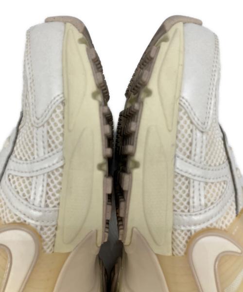 NIKE（ナイキ）NIKE (ナイキ) NIKE W V2K RUN PALE IVORY/PALE IVORY-COCONUT MILK ベージュ サイズ:SIZE 25cmの古着・服飾アイテム