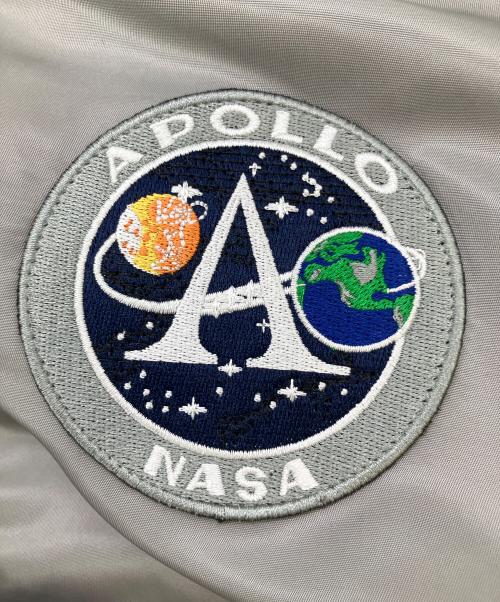 ALPHA INDUSTRIES（アルファインダストリーズ）ALPHA INDUSTRIES (アルファインダストリーズ) L-2B APOLLO Ⅱ FLIGHT JACKET ミリタリージャケット グレー サイズ:SIZE Mの古着・服飾アイテム
