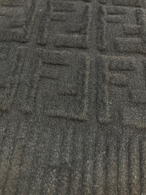 FENDI（フェンディ）FENDI (フェンディ) マフラー ブラックの古着・服飾アイテム