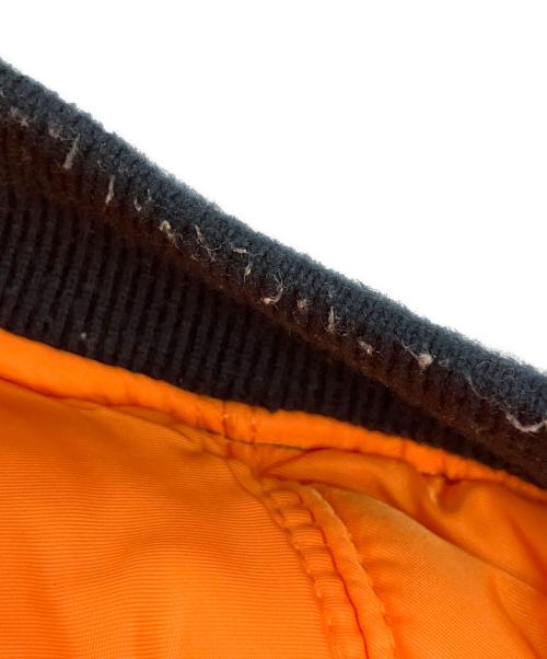 ALPHA INDUSTRIES（アルファインダストリーズ）ALPHA INDUSTRIES (アルファインダストリーズ) MA-1 フライトジャケット ネイビー サイズ:SIZE Mの古着・服飾アイテム