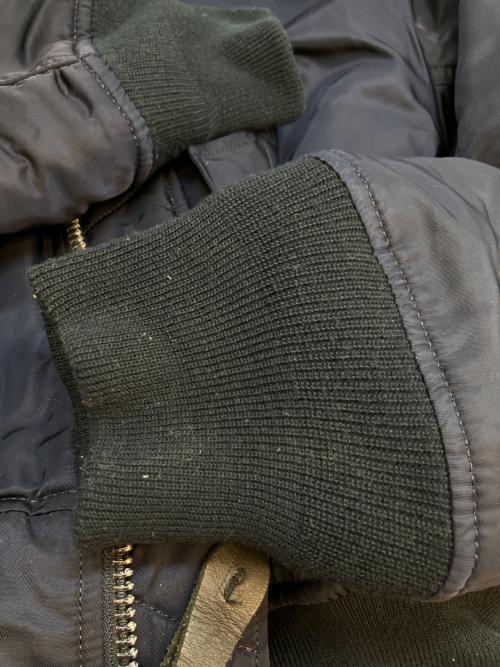 ALPHA INDUSTRIES（アルファインダストリーズ）ALPHA INDUSTRIES (アルファインダストリーズ) MA-1 フライトジャケット ネイビー サイズ:SIZE Mの古着・服飾アイテム