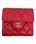 CHANEL（シャネル）の古着「3つ折り財布」｜レッド
