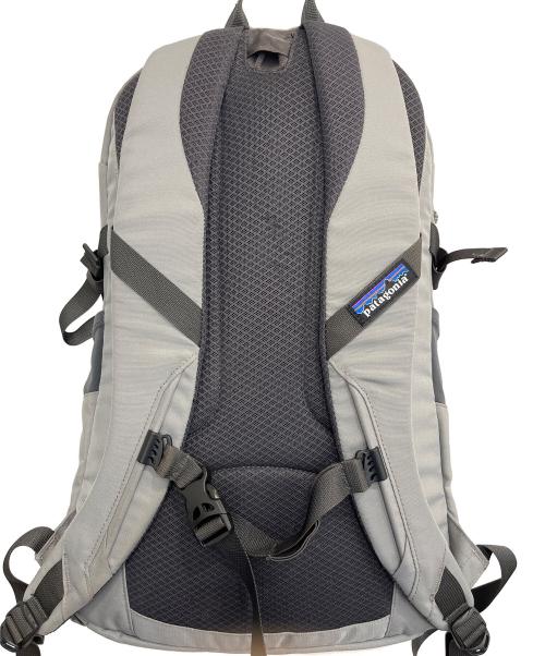 Patagonia（パタゴニア）Patagonia (パタゴニア) Refugio Pack 28L グレーの古着・服飾アイテム