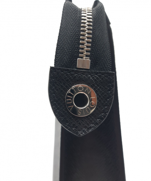 LOUIS VUITTON（ルイ ヴィトン）LOUIS VUITTON (ルイ ヴィトン) ポシェット・ヴォワヤージュMM ノワール タイガ M30547 TA3159の古着・服飾アイテム