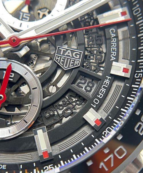TAG Heuer（タグ・ホイヤー）TAG Heuer (タグホイヤー) Carrera Calibre Heuer01 Chronograph Ref.CAR201V.BA0714 サイズ:43㎜の古着・服飾アイテム