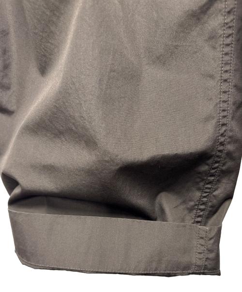 MHL（エムエイチエル）MHL (エムエイチエル) 2タックパンツ チャコールグレー サイズ:Mの古着・服飾アイテム