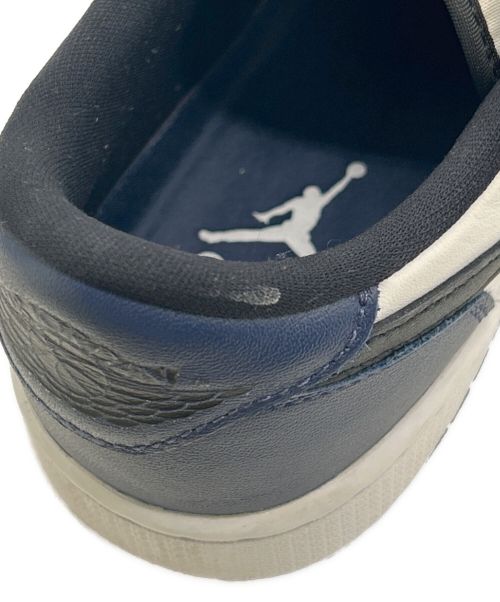 NIKE（ナイキ）NIKE (ナイキ) ローカットスニーカー ネイビー×ホワイト サイズ:US 8.5の古着・服飾アイテム