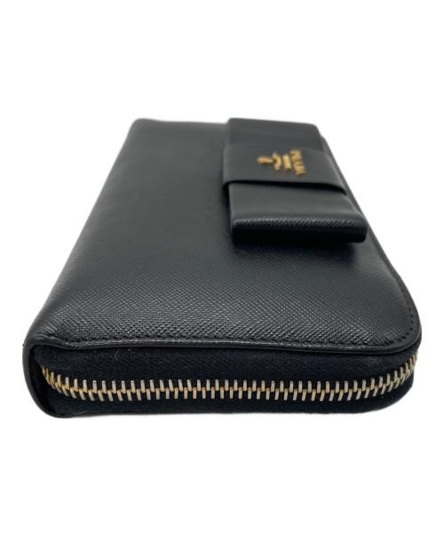 PRADA（プラダ）PRADA (プラダ) リボンラウンドファスナー長財布 ブラックの古着・服飾アイテム
