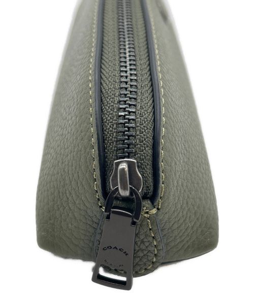 COACH（コーチ）COACH (コーチ) ペンシルケース オリーブの古着・服飾アイテム