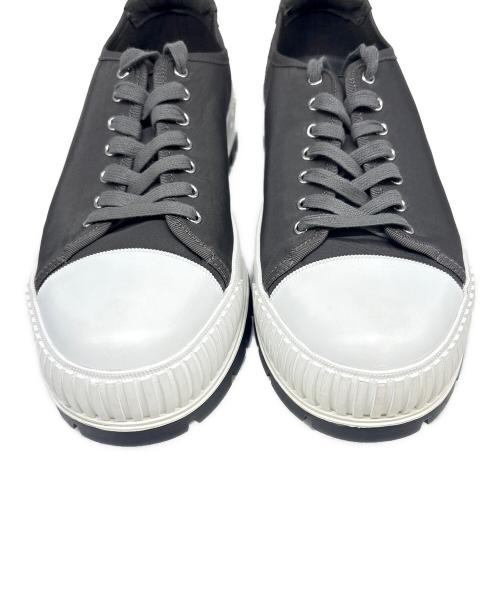 Calvin Klein（カルバンクライン）Calvin Klein (カルバンクライン) ローカットスニーカー グレー サイズ:US 10の古着・服飾アイテム