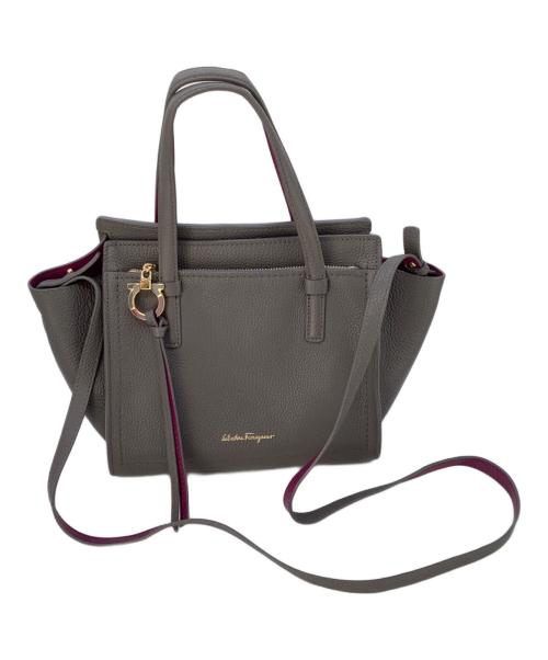 Salvatore Ferragamo（サルヴァトーレ フェラガモ）Salvatore Ferragamo (サルヴァトーレ フェラガモ) 2WAYショルダーバッグ グレー×パープルの古着・服飾アイテム