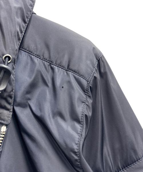 PRADA（プラダ）PRADA (プラダ) 中綿フーデッドジャケット ネイビー サイズ:Sの古着・服飾アイテム