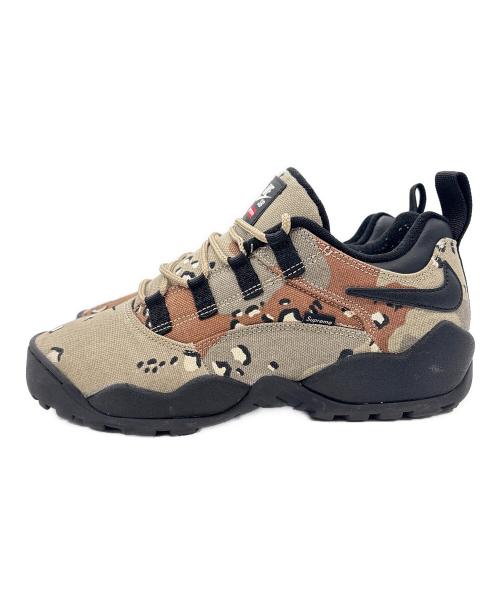 NIKE（ナイキ）NIKE (ナイキ) SUPREME (シュプリーム) スニーカー / Darwin Low Desert camo(ダーウィン ロー デザート カモ) ブラウン サイズ:US 10.5の古着・服飾アイテム