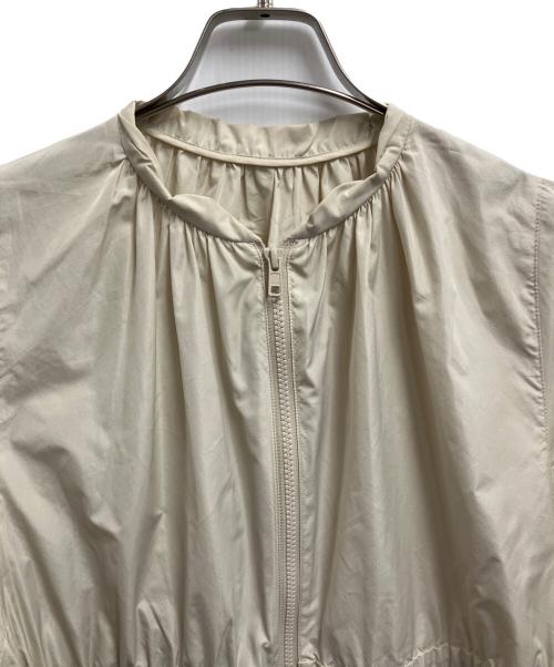 AK+1（エーケーワン）AK+1 (エーケーワン) 長袖ワンピース ベージュ サイズ:36の古着・服飾アイテム