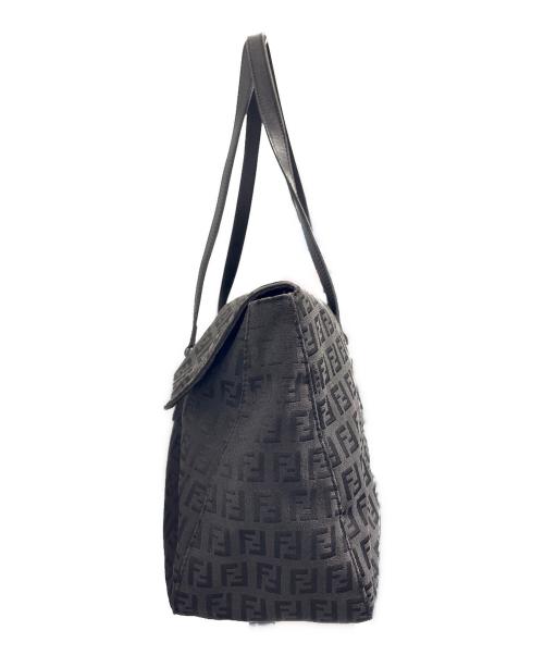 FENDI（フェンディ）FENDI (フェンディ) ハンドバッグ / ズッカ ブラックの古着・服飾アイテム