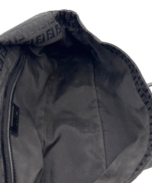 FENDI（フェンディ）FENDI (フェンディ) ハンドバッグ / ズッカ ブラックの古着・服飾アイテム