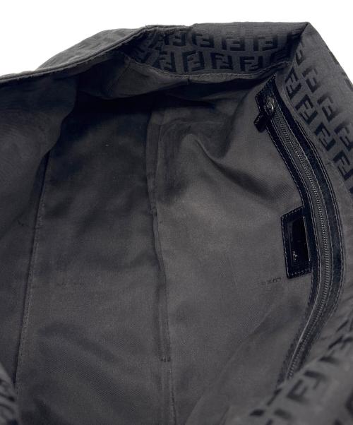 FENDI（フェンディ）FENDI (フェンディ) ハンドバッグ / ズッカ ブラックの古着・服飾アイテム