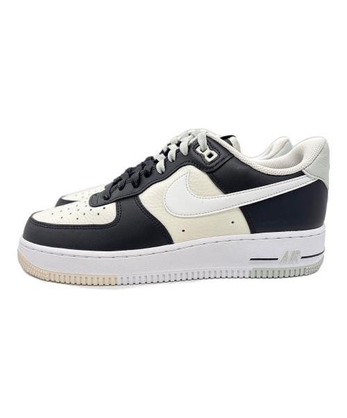 NIKE（ナイキ）NIKE (ナイキ) スニーカー /AIR FORCE 1 ‘07 LV8(エア フォース 1 ‘07 LV8) ホワイト×ブラック サイズ:US 9の古着・服飾アイテム