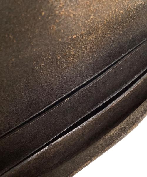 ISAMU KATAYAMA BACKLASH（イサムカタヤマ・バックラッシュ）ISAMU KATAYAMA BACKLASH (イサムカタヤマ・バックラッシュ) 長財布 ブラックの古着・服飾アイテム