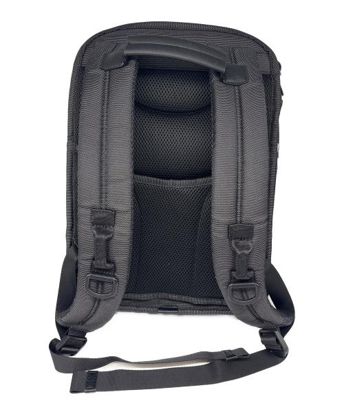TUMI（トゥミ）TUMI (トゥミ) バックパック ブラック×グレーの古着・服飾アイテム