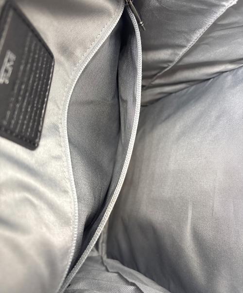 TUMI（トゥミ）TUMI (トゥミ) バックパック ブラック×グレーの古着・服飾アイテム