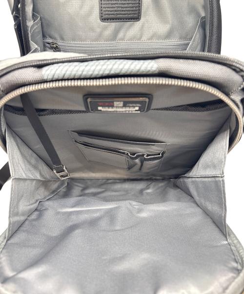 TUMI（トゥミ）TUMI (トゥミ) バックパック ブラック×グレーの古着・服飾アイテム