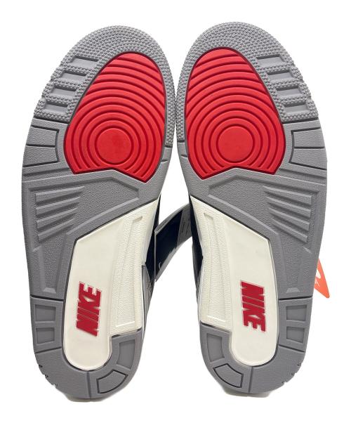 NIKE（ナイキ）NIKE (ナイキ) スニーカー ブラック×グレー サイズ:US 10の古着・服飾アイテム