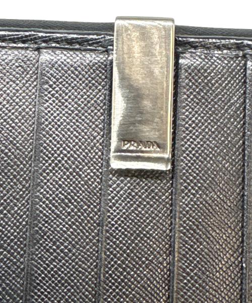 PRADA（プラダ）PRADA (プラダ) 2つ折り財布 ブラックの古着・服飾アイテム
