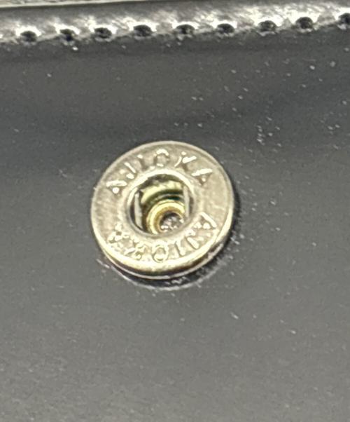 MACKINTOSH LONDON（マッキントッシュ ロンドン）MACKINTOSH LONDON (マッキントッシュ ロンドン) 2つ折り財布 ブラックの古着・服飾アイテム