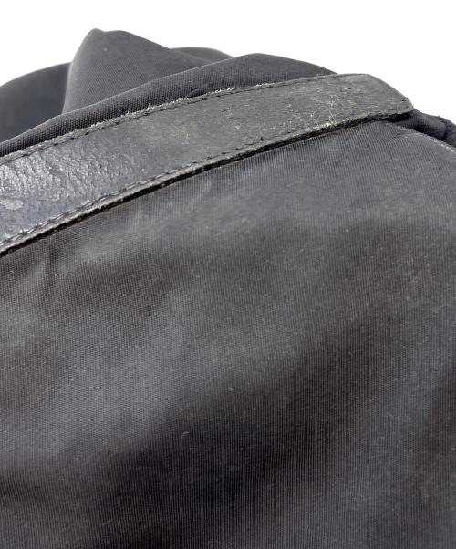 PRADA（プラダ）PRADA (プラダ) ナイロンショルダーバッグ ブラックの古着・服飾アイテム