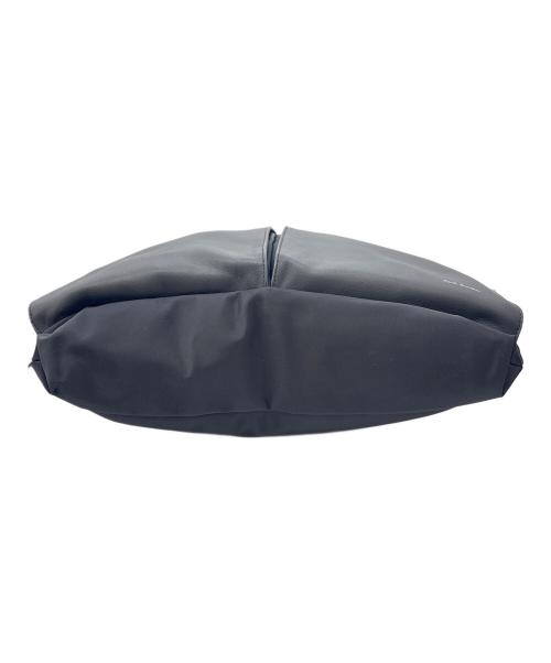 PAUL SMITH（ポールスミス）PAUL SMITH (ポールスミス) 2WAYショルダーバッグ ブラックの古着・服飾アイテム