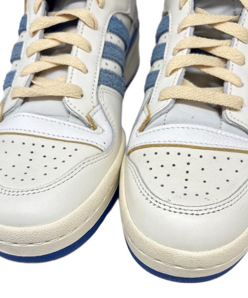 adidas（アディダス）adidas (アディダス) ハイカットスニーカー ホワイト×ブルー サイズ:US 7の古着・服飾アイテム