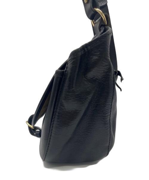 IL RICCIO（イル リッチオ）IL RICCIO (イル リッチオ) レザーショルダーバッグ ブラックの古着・服飾アイテム