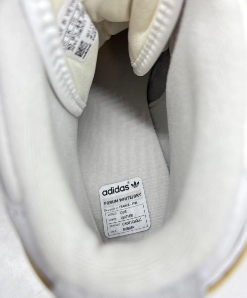adidas（アディダス）adidas (アディダス) ハイカットスニーカー / FORUM 84 HIGH(フォーラム 84 ハイ) アイボリー サイズ:US 10の古着・服飾アイテム