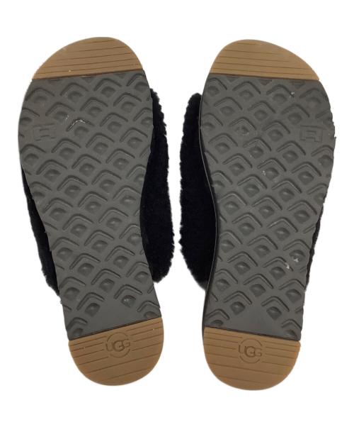 UGG（アグ）UGG (アグ) サンダル ブラック サイズ:22.5㎝の古着・服飾アイテム