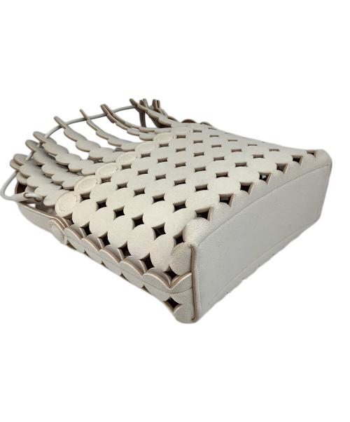 MARY AL TERNA（メアリオルターナ）MARY AL TERNA (メアリオルターナ) 巾着ショルダーバッグ / MOON SHOULDER BAG ベージュの古着・服飾アイテム