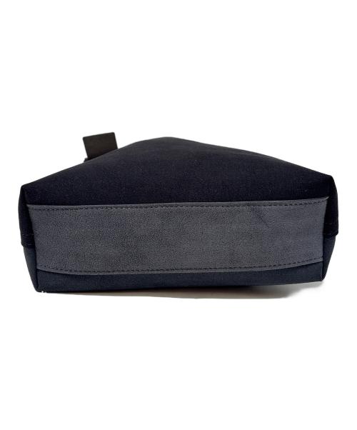 zattu（ザッツ）zattu (ザッツ) ショルダーバッグ / CONCH マイクロファイバースエード ブラックの古着・服飾アイテム