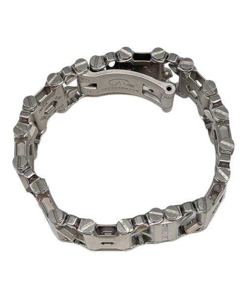 LEATHERMAN（レザーマン）LEATHERMAN (レザーマン) マルチツールブレスレット / TREAD シルバーの古着・服飾アイテム