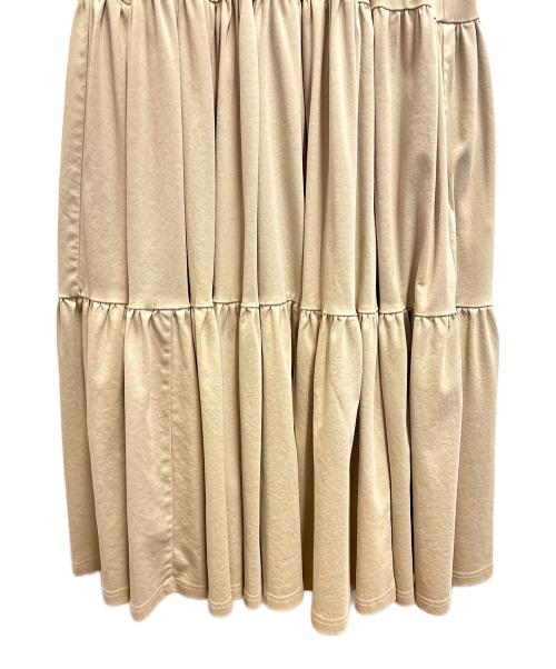 La lune（ラリューン）La lune (ラリューン) ノースリーブ・キャミソールワンピース ベージュ サイズ:FREEの古着・服飾アイテム