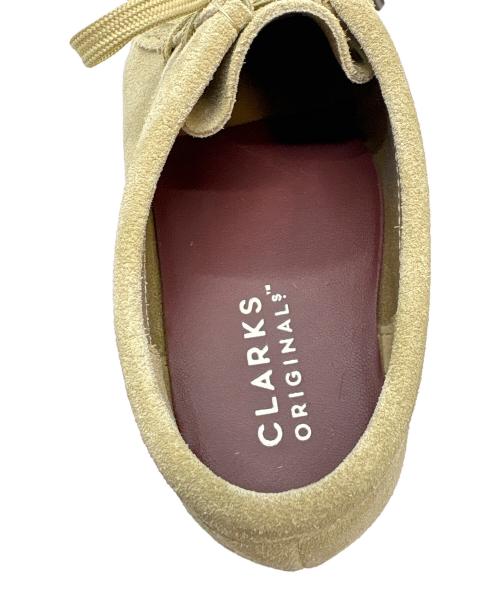 CLARKS（クラークス）CLARKS (クラークス) ワラビーブーツ ベージュ サイズ:UK 5の古着・服飾アイテム