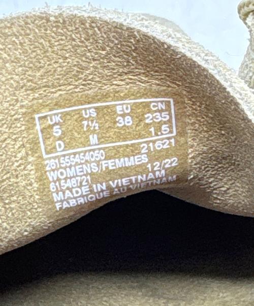 CLARKS（クラークス）CLARKS (クラークス) ワラビーブーツ ベージュ サイズ:UK 5の古着・服飾アイテム