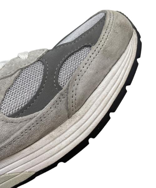 NEW BALANCE（ニューバランス）NEW BALANCE (ニューバランス) スニーカー シルバー×グレー サイズ:US 9の古着・服飾アイテム