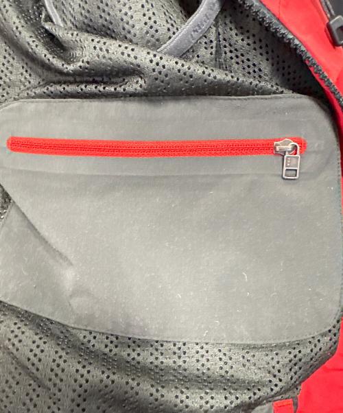 Patagonia（パタゴニア）Patagonia (パタゴニア) パトロールジャケット レッド×ブラック サイズ:Lの古着・服飾アイテム