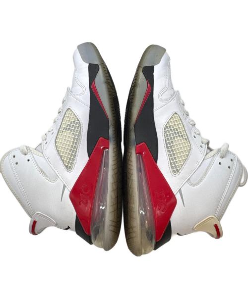 NIKE（ナイキ）NIKE (ナイキ) ミッドカットスニーカー / AIR JORDAN(エアジョーダン) ホワイト サイズ:US 9.5の古着・服飾アイテム