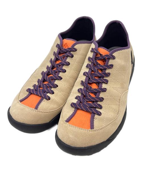 Columbia（コロンビア）Columbia (コロンビア) トレッキングシューズ ベージュ サイズ:USA 10.0の古着・服飾アイテム